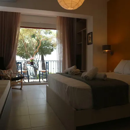 Seafront Studio Akti